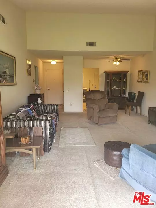 Camarillo, CA 93012,1113 Village 1