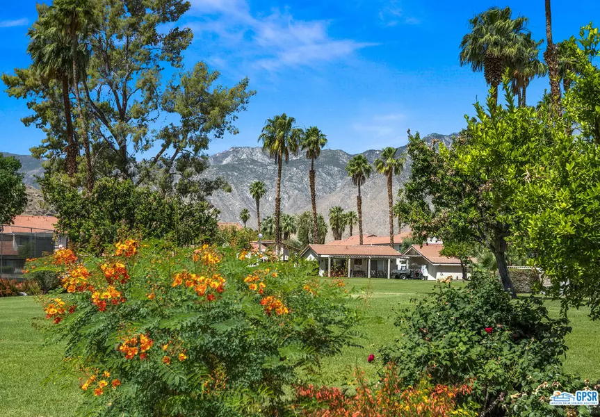 6065 Montecito Dr #2, Palm Springs, CA 92264