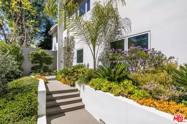 Beverly Hills, CA 90210,2701 Ellison Dr