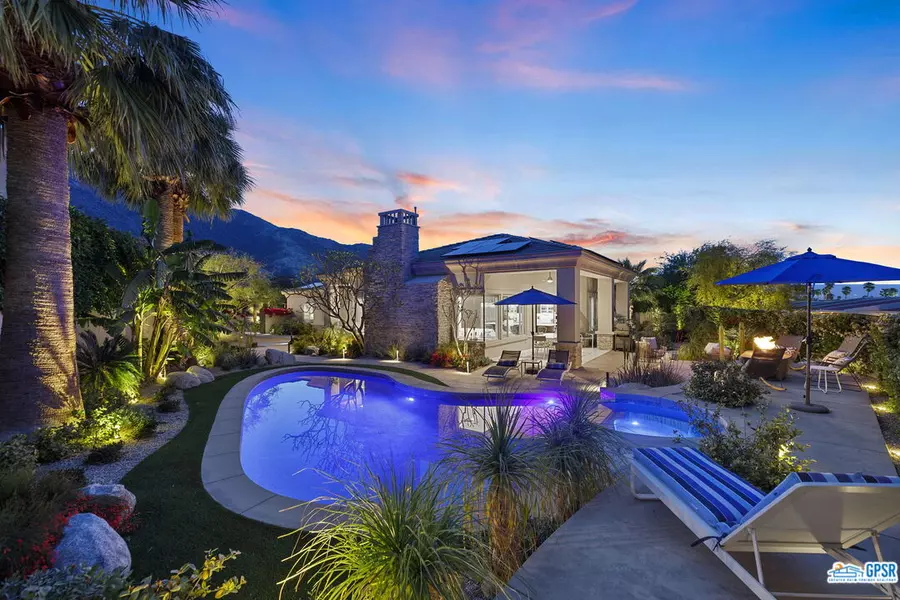 303 Big Canyon Dr, Palm Springs, CA 92264