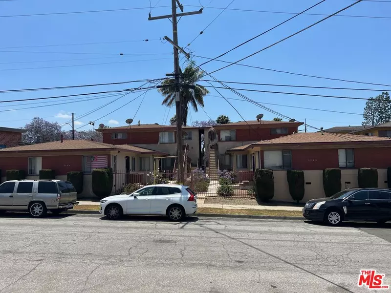 3338 W 85th St, Inglewood, CA 90305