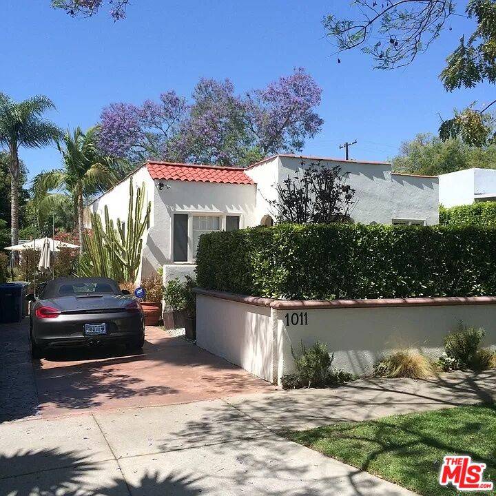 1011 Havenhurst DR, West Hollywood, CA 90046