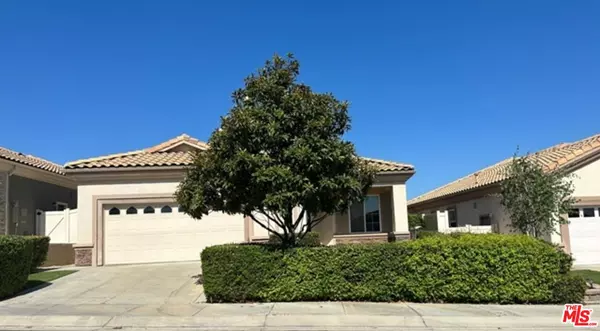 1975 Fairway Oaks Ave, Banning, CA 92220