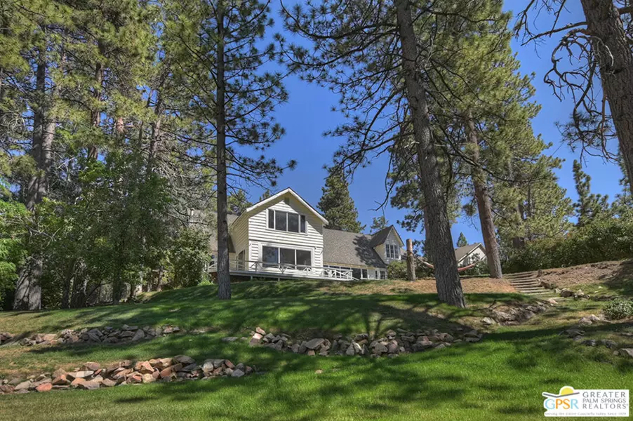 39086 Waterview Dr, Big Bear Lake, CA 92315