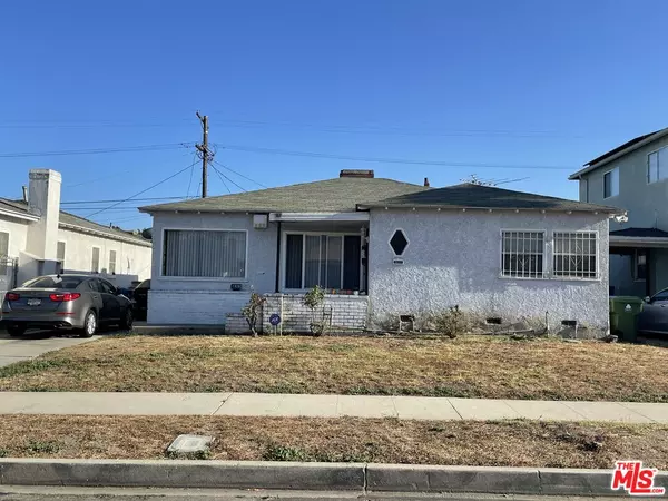 1926 W 94th St, Los Angeles, CA 90047