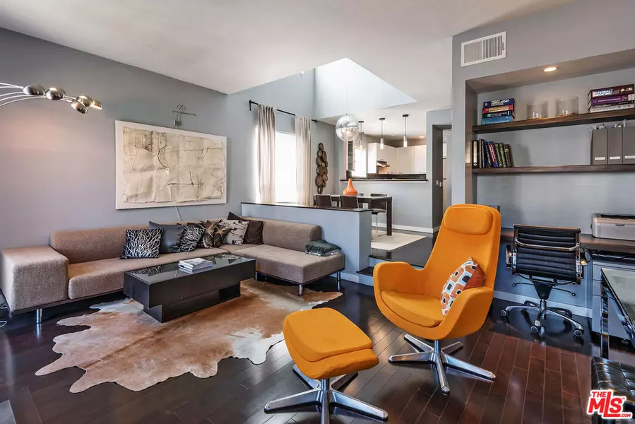 1617 S Beverly Glen Blvd #101, Los Angeles, CA 90024