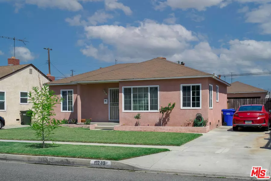 11243 Buell St, Downey, CA 90241