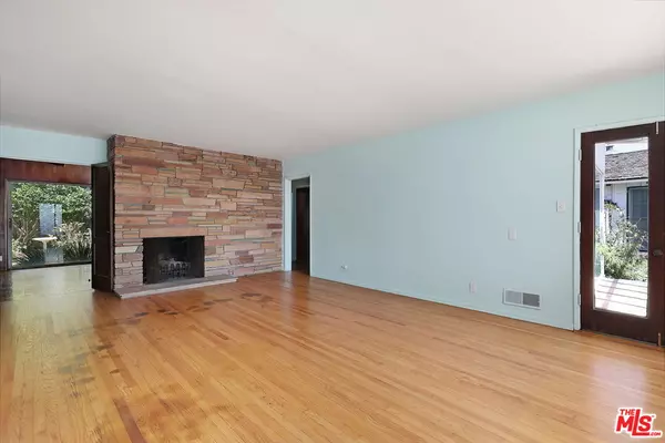 Pacific Palisades, CA 90272,15975 Asilomar Blvd