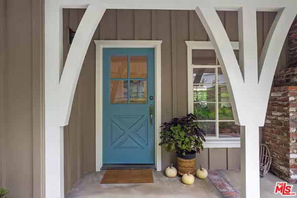 Encino, CA 91316,18097 Boris Dr