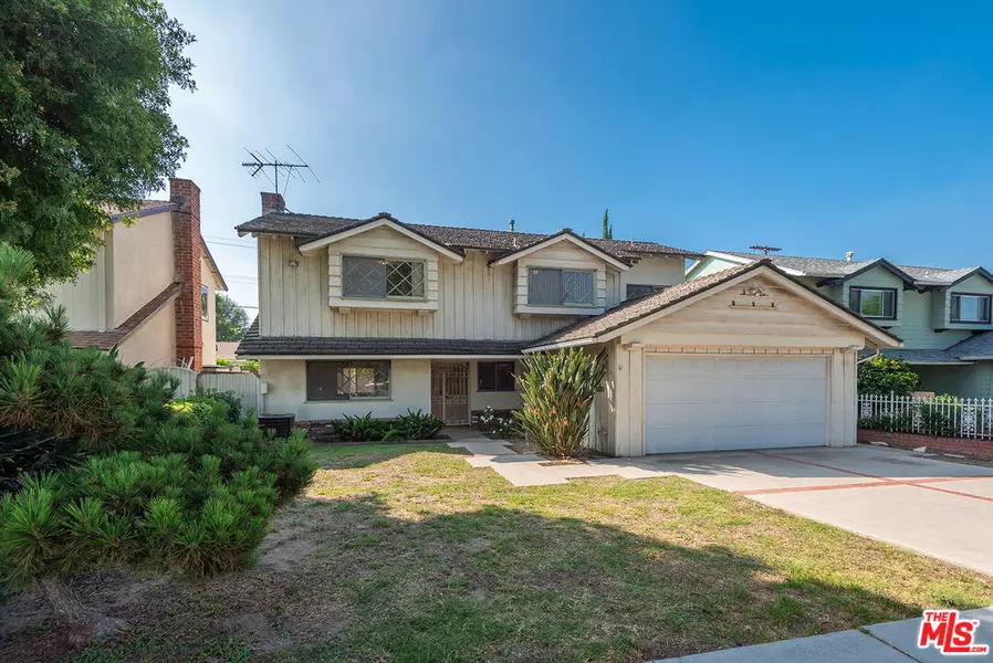 16820 Hart St, Van Nuys, CA 91406