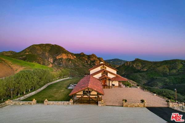 12486 Yerba Buena Rd, Malibu, CA 90265