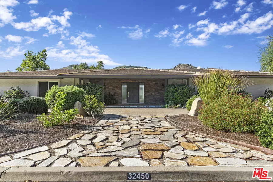 32450 Luiseno Circle Dr, Pauma Valley, CA 92061