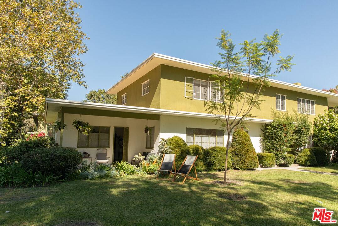 5471 Village Grn, Los Angeles, CA 90016