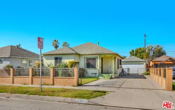 Compton, CA 90221,2113 N Locust Ave