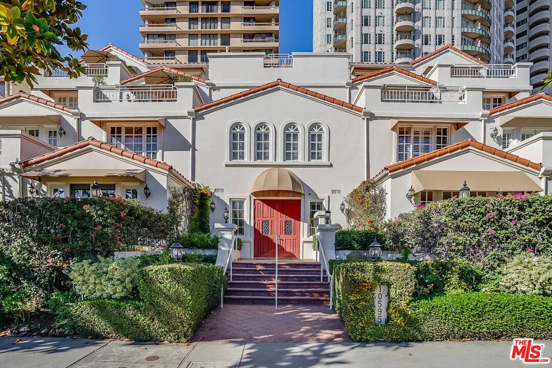 10595 Ashton Ave #103, Los Angeles, CA 90024