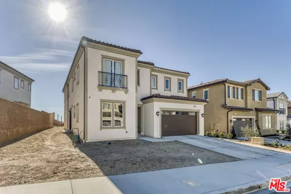 20550 W Deer Grass Ct, Northridge, CA 91326