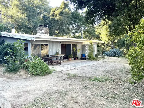 Topanga, CA 90290,21327 W Hillside Dr