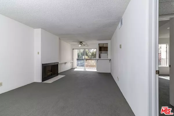 11104 Summertime Ln, Culver City, CA 90230