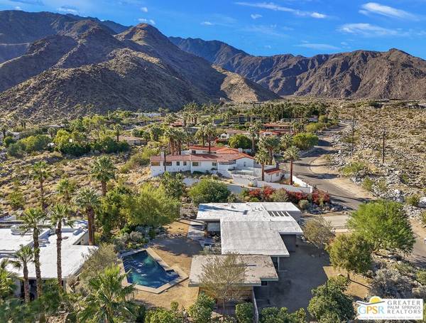 821 W Chino Canyon Rd, Palm Springs, CA 92262