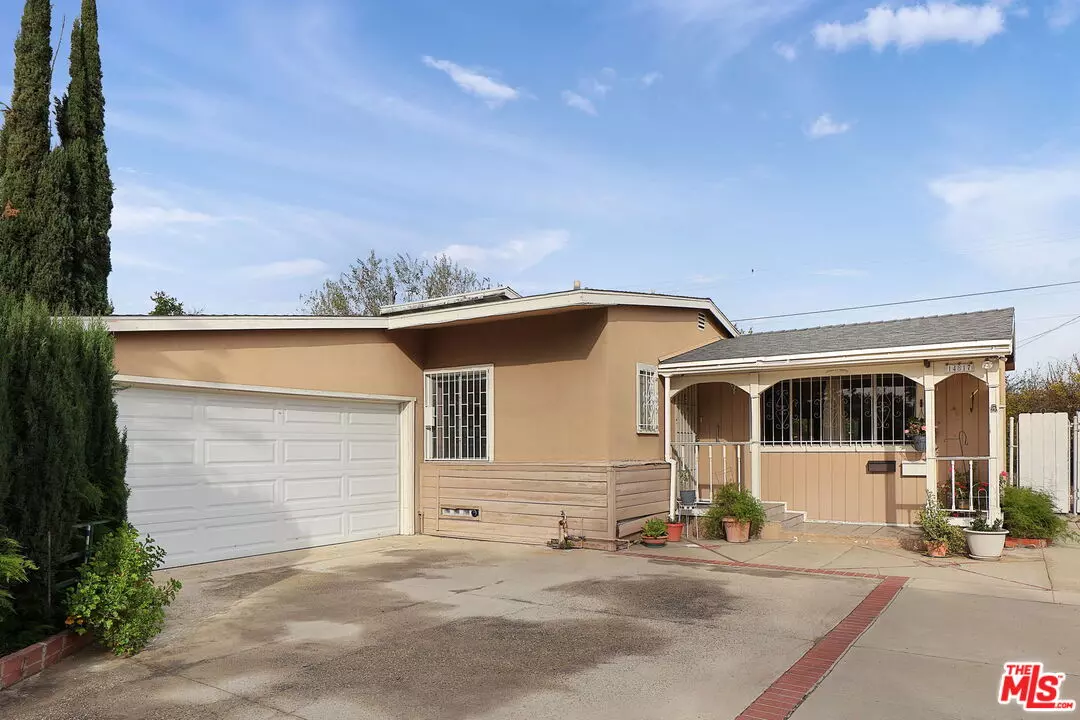 Panorama City, CA 91402,14817 Tupper St