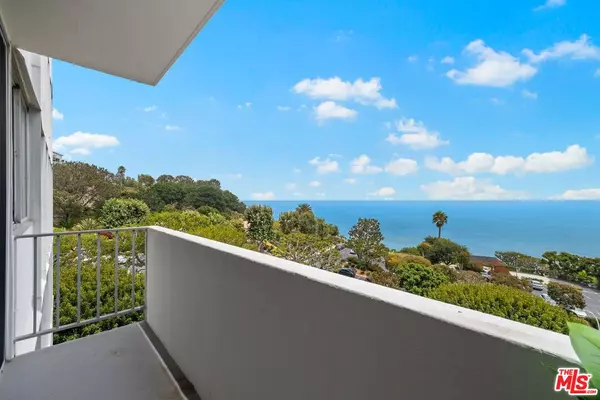 Pacific Palisades, CA 90272,17352 W Sunset Blvd #604-D