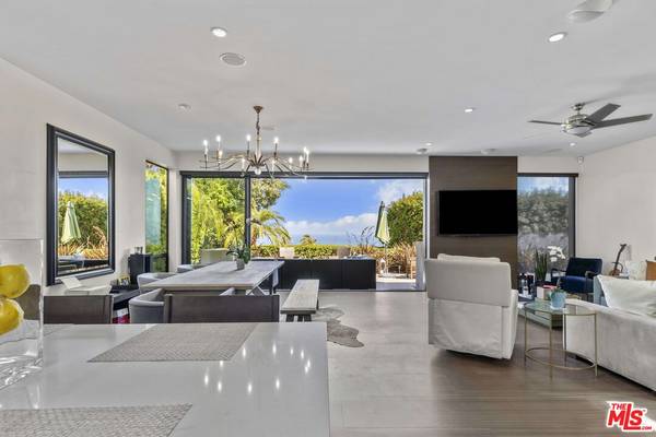 18326 Clifftop Way, Malibu, CA 90265