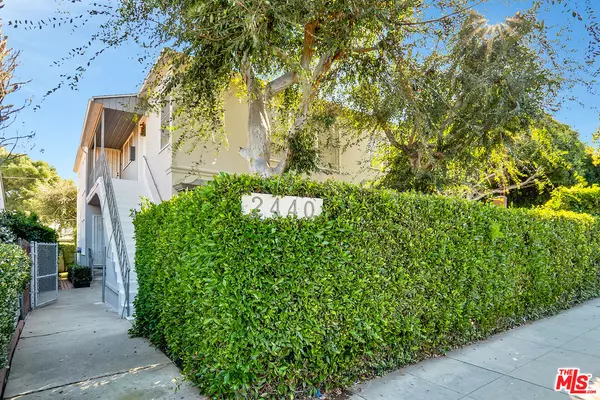 2440 Arizona Ave, Santa Monica, CA 90404