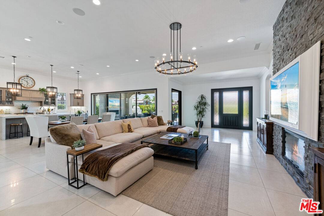 La Quinta, CA 92253,55140 SPRING CREEK CT