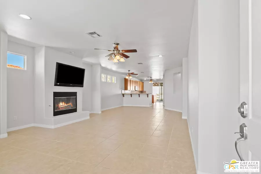 68218 Calle Bonita, Dsrt Hot Spgs, CA 92240