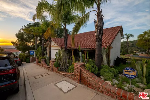 Sun Valley, CA 91352,10143 Olivia Ter