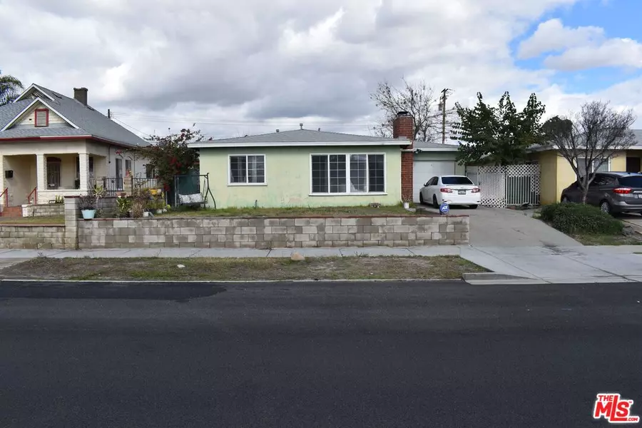 427 E F, Colton, CA 92324