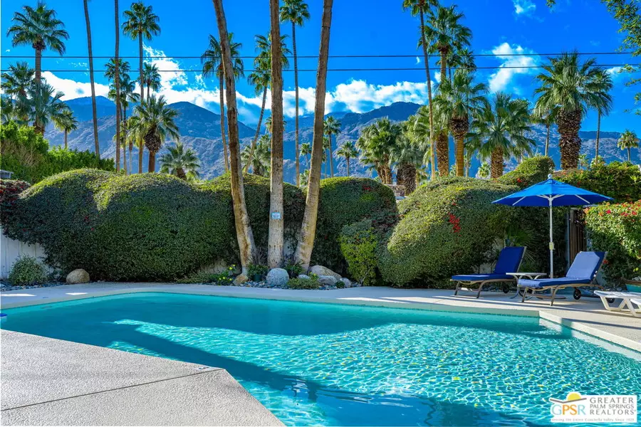 1517 S Sagebrush Rd, Palm Springs, CA 92264