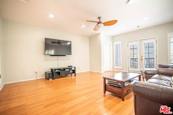 4243 W 58th Pl Los Angeles, CA 90043