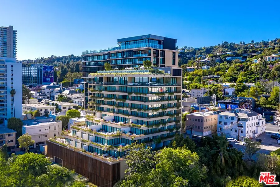 9040 Sunset Blvd #1002, West Hollywood, CA 90069