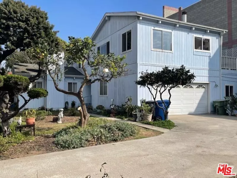 138 Bicknell Ave, Santa Monica, CA 90405