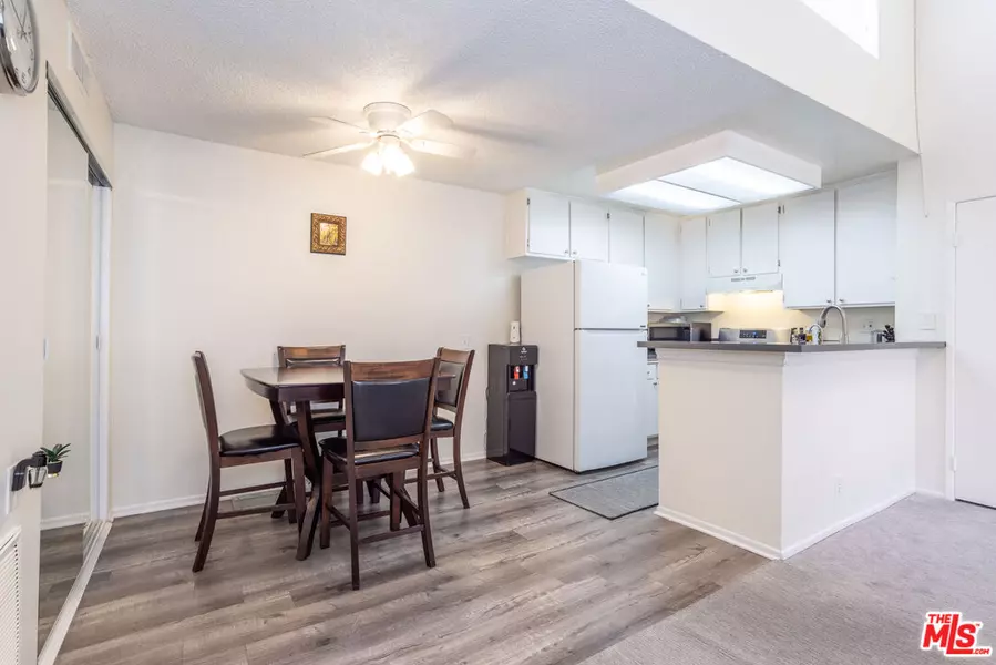 18756 Mandan St #1506, Santa Clarita, CA 91351