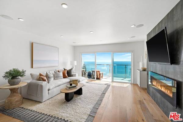 18147 Coastline Dr #8, Malibu, CA 90265