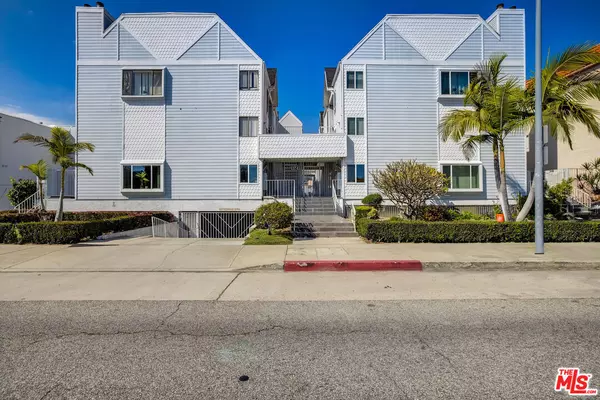 1121 E Wilson Ave #11, Glendale, CA 91206