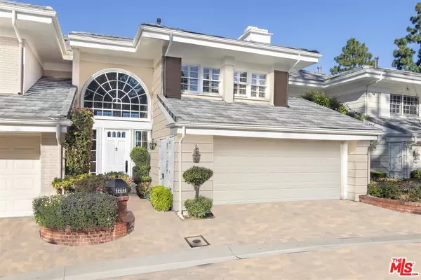 Brentwood, CA 90049,2202 The Terrace