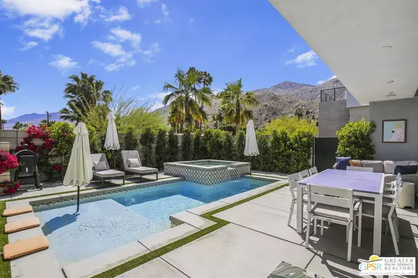 Palm Springs, CA 92264,293 Mayfair Way