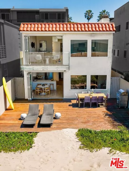 Playa Del Rey, CA 90293,6609 Ocean Front Walk