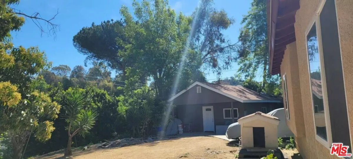 La Habra Heights, CA 90631,2077 El Cajonita Dr