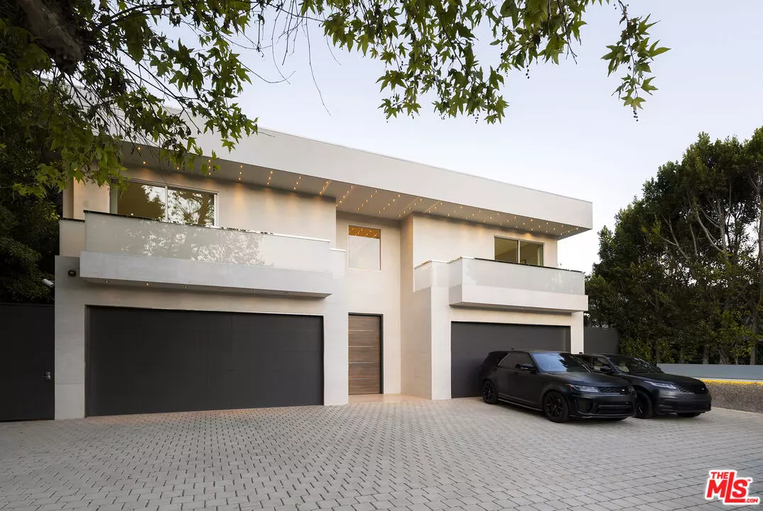 Beverly Hills, CA 90210,2620 Wallingford Dr
