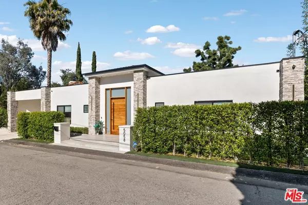 5058 Marmol Dr, Woodland Hills, CA 91364