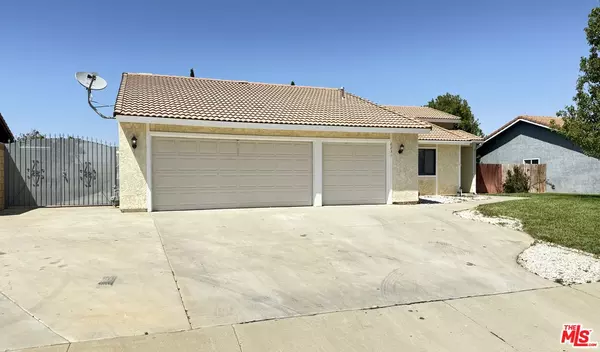 Lancaster, CA 93536,6231 Almond Valley Way