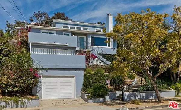 14943 Mckendree Ave, Pacific Palisades, CA 90272