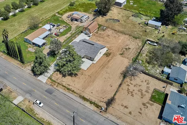 10956 Cherry Ave, Cherry Valley, CA 92223