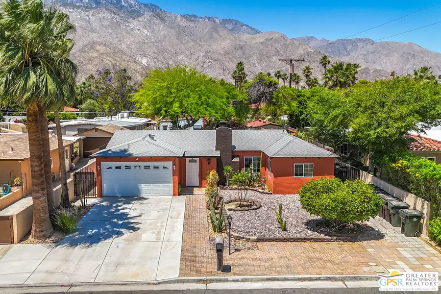 553 N Paseo De Anza, Palm Springs, CA 92262