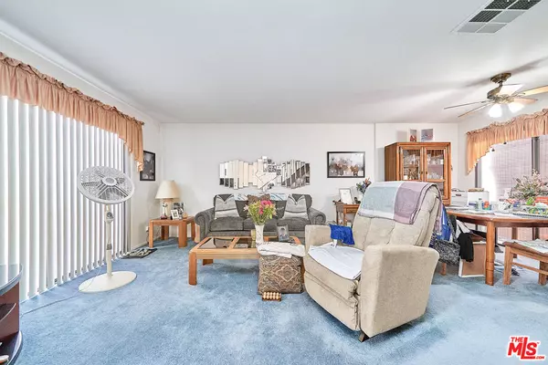 Paramount, CA 90723,8043 70th St