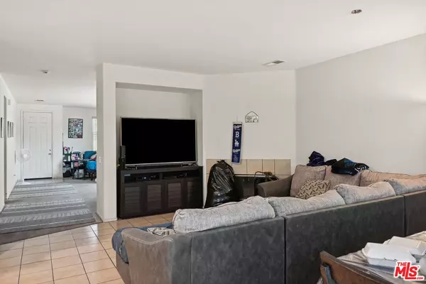 Coachella, CA 92236,83469 Pluma Dorada Ct